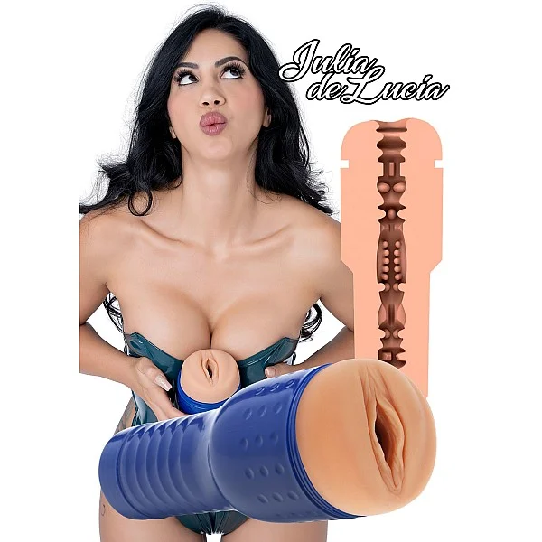 Julia de Lucia Pornstar Pussy - Lichte huidskleur van het merk PRIVATE Tube - Kunst Vagina - online kopen bij Masculum.nl. De discrete online seks-toys en erotisch heren ondergoed winkel voor gay & hetero mannen.