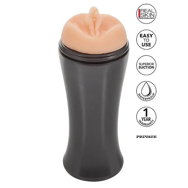 Hot Bombshell To Go - Lichte huidskleur van het merk PRIVATE To Go - Kunst Vagina - online kopen bij Masculum.nl. De discrete online seks-toys en erotisch heren ondergoed winkel voor gay & hetero mannen.