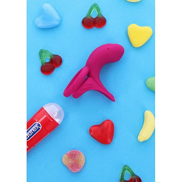 Couples Stimulator Ring - Fuchsia van het merk Xocoon - Vibrators - online bestellen bij Masculum.nl. De discrete online seks-toys en erotisch heren ondergoed winkel voor gay & hetero mannen.