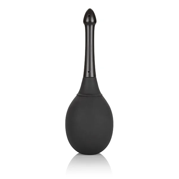 One Way Valve Douche - Zwart van het merk Water Systems - Anaal Douches - online kopen bij Masculum.nl. De discrete online seks-toys en erotisch heren ondergoed winkel voor gay & hetero mannen.