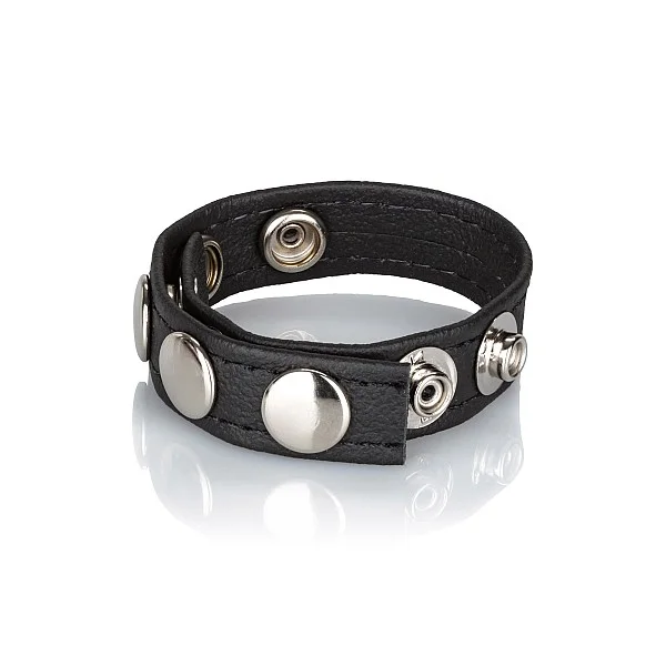 Leather Multi-Snap Ring - Zwart van het merk Rings - Cockringen - online bestellen bij Masculum.nl. De discrete online seks-toys en erotisch heren ondergoed winkel voor gay & hetero mannen.