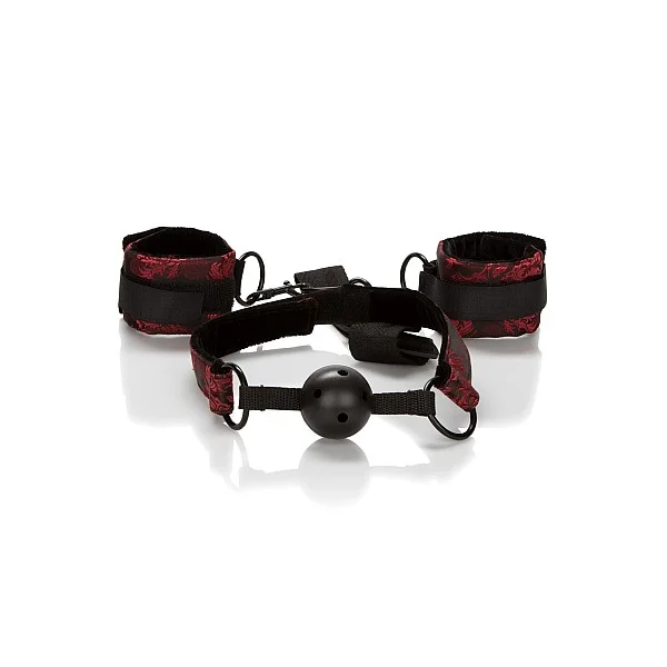 Breathable Ball Gag With Cuffs - Zwart van het merk Scandal - Boeien - online bestellen bij Masculum.nl. De discrete online seks-toys en erotisch heren ondergoed winkel voor gay & hetero mannen.