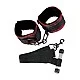 Scandal Over The Door Cuffs - Zwart van het merk Scandal - Bondage Sets - online kopen bij Masculum.nl. De discrete online seks-toys en erotisch heren ondergoed winkel voor gay & hetero mannen.