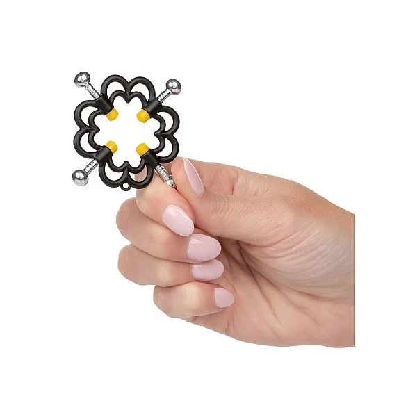 Boundless Nipple Grips - Zwart van het merk Boundless - Tepelklemmen - online kopen bij Masculum.nl. De discrete online seks-toys en erotisch heren ondergoed winkel voor gay & hetero mannen.