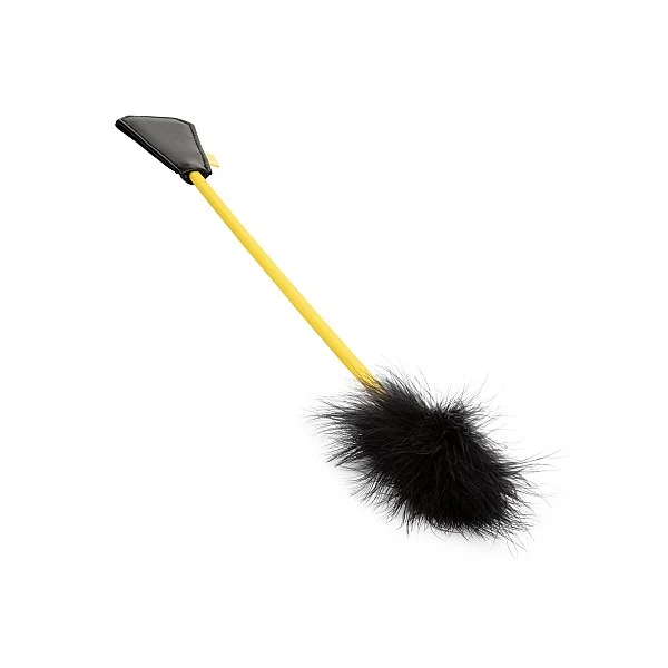 Boundless Feather Crop - Zwart van het merk Boundless - Paddles - online bestellen bij Masculum.nl. De discrete online seks-toys en erotisch heren ondergoed winkel voor gay & hetero mannen.