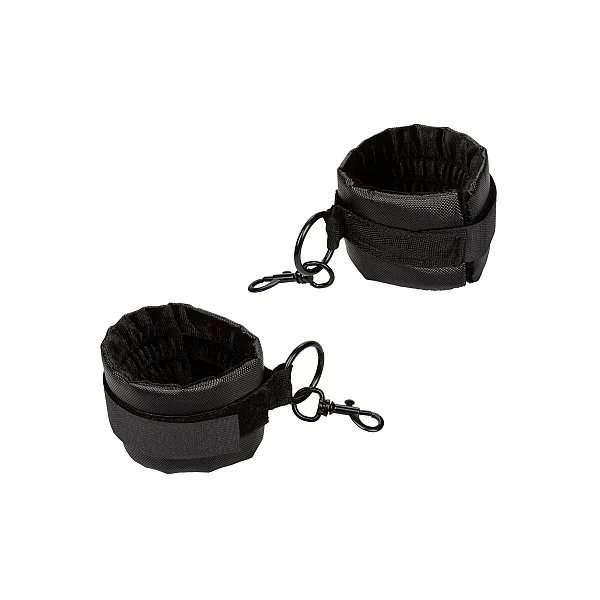 Boundless Collar Restraint - Zwart van het merk Boundless - Bondage Sets - online bestellen bij Masculum.nl. De discrete online seks-toys en erotisch heren ondergoed winkel voor gay & hetero mannen.