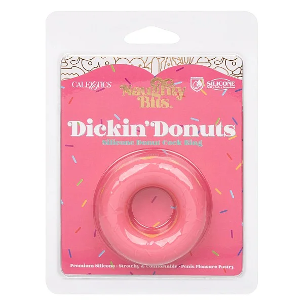 Dickin’ Donuts Silicone Donut Cock Ring - Roze van het merk Naughty Bits - Siliconen Cockringen - online bestellen bij Masculum.nl. De discrete online seks-toys en erotisch heren ondergoed winkel voor gay & hetero mannen.