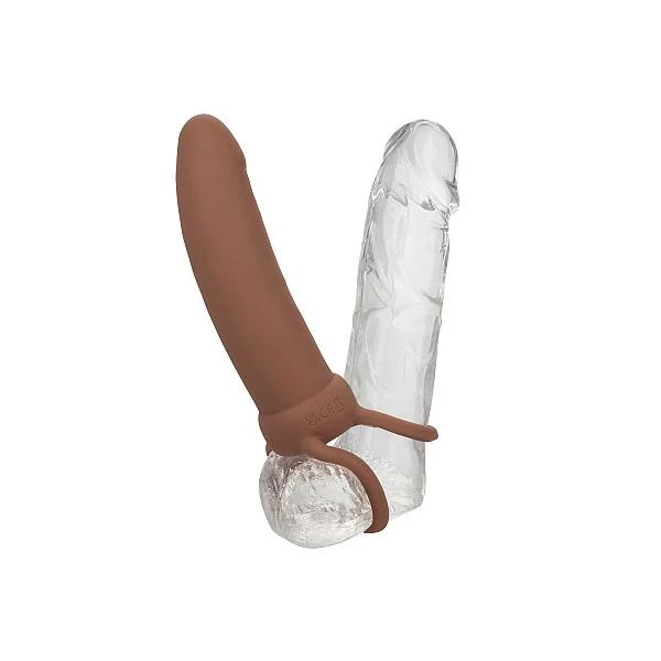Performance Maxx Rechargeable Thick Dual Penetrator - Bruine huidskleur van het merk Performance Maxx - Penis Sleeves - online kopen bij Masculum.nl. De discrete online seks-toys en erotisch heren ondergoed winkel voor gay & hetero mannen.