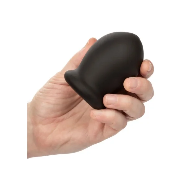 Boundless Rechargeable Vibrating Stroker - Zwart van het merk Boundless - Vibrerende Kleine Sleeve Masturbator - online bestellen bij Masculum.nl. De discrete online seks-toys en erotisch heren ondergoed winkel voor gay & hetero mannen.
