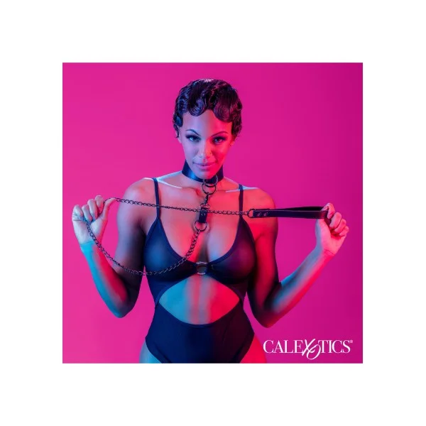 Euphoria Collection Halsband met Kettinglijn - Zwart van het merk Euphoria - BDSM Collars - online bestellen bij Masculum.nl. De discrete online seks-toys en erotisch heren ondergoed winkel voor gay & hetero mannen.