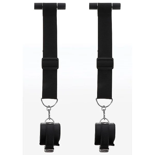 Door Bars and Wrist Cuffs - Zwart van het merk Luxury Bondage Essentials - Boeien - online bestellen bij Masculum.nl. De discrete online seks-toys en erotisch heren ondergoed winkel voor gay & hetero mannen.