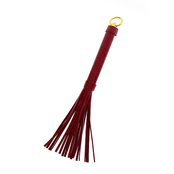 Small Whip - Rood van het merk Bondage in Luxury - Paddles - online bestellen bij Masculum.nl. De discrete online seks-toys en erotisch heren ondergoed winkel voor gay & hetero mannen.