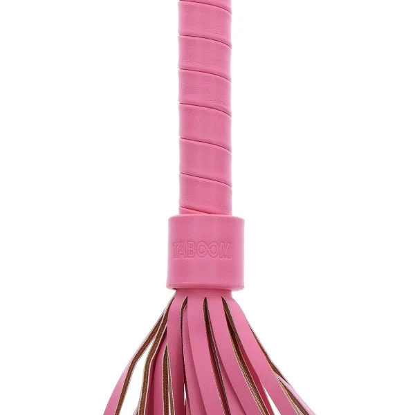 Taboom - Malibu Whip - Flogger van het merk Malibu - SM Zweep - online kopen bij Masculum.nl. De discrete online seks-toys en erotisch heren ondergoed winkel voor gay & hetero mannen.