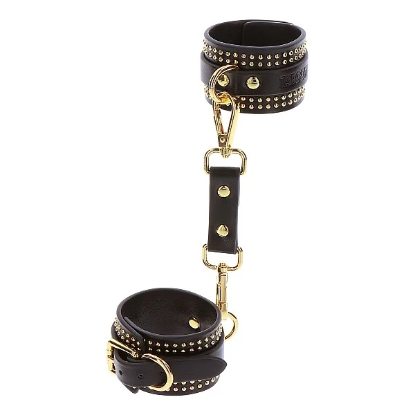 Studded Wrist Cuffs Set - Zwart van het merk Vogue - Boeien - online kopen bij Masculum.nl. De discrete online seks-toys en erotisch heren ondergoed winkel voor gay & hetero mannen.
