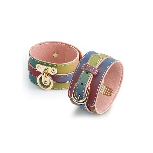 Spectra Bondage Ankle cuff - Regenboog van het merk Spectra - Boeien - online bestellen bij Masculum.nl. De discrete online seks-toys en erotisch heren ondergoed winkel voor gay & hetero mannen.