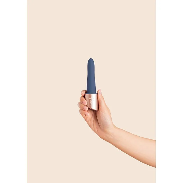 The Couple - Blauw van het merk Deia - Prostaat Vibrators - online kopen bij Masculum.nl. De discrete online seks-toys en erotisch heren ondergoed winkel voor gay & hetero mannen.