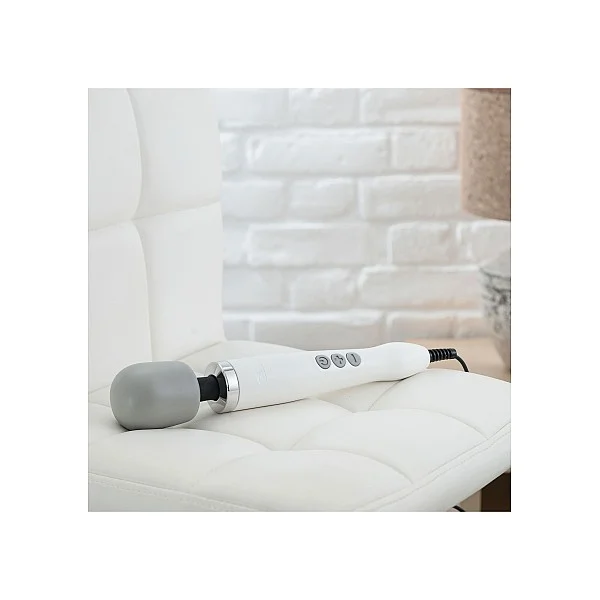 The Original Doxy Massager - Wit van het merk Doxy Massager - Wand Massagers - online kopen bij Masculum.nl. De discrete online seks-toys en erotisch heren ondergoed winkel voor gay & hetero mannen.