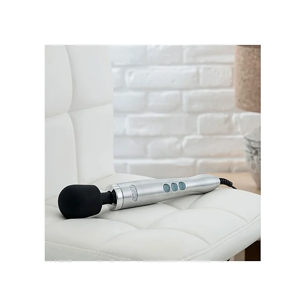 DOXY Die Cast Metal Massager - Metaal van het merk Doxy Massager - Wand Massagers - online kopen bij Masculum.nl. De discrete online seks-toys en erotisch heren ondergoed winkel voor gay & hetero mannen.