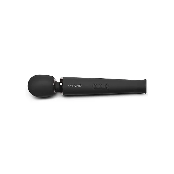 Le Wand Rechargeable Massager - Zwart van het merk Le Wand - Wand Massagers - online kopen bij Masculum.nl. De discrete online seks-toys en erotisch heren ondergoed winkel voor gay & hetero mannen.