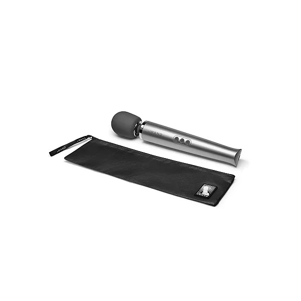 Le Wand Rechargeable Massager - Grijs van het merk Le Wand - Wand Massagers - online bestellen bij Masculum.nl. De discrete online seks-toys en erotisch heren ondergoed winkel voor gay & hetero mannen.