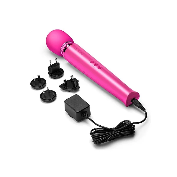 Le Wand Rechargeable Massager - Roze van het merk Le Wand - Wand Massagers - online bestellen bij Masculum.nl. De discrete online seks-toys en erotisch heren ondergoed winkel voor gay & hetero mannen.