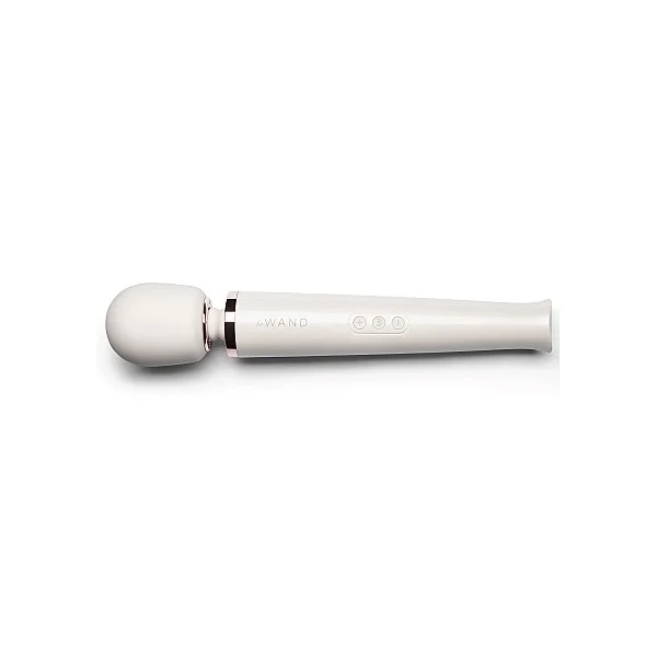 Le Wand Rechargeable Massager - Wit van het merk Le Wand - Wand Massagers - online bestellen bij Masculum.nl. De discrete online seks-toys en erotisch heren ondergoed winkel voor gay & hetero mannen.
