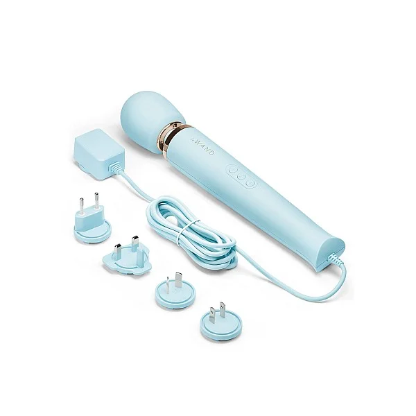 Le Wand Plugin Massager - Blauw van het merk Le Wand - Wand Massagers - online kopen bij Masculum.nl. De discrete online seks-toys en erotisch heren ondergoed winkel voor gay & hetero mannen.
