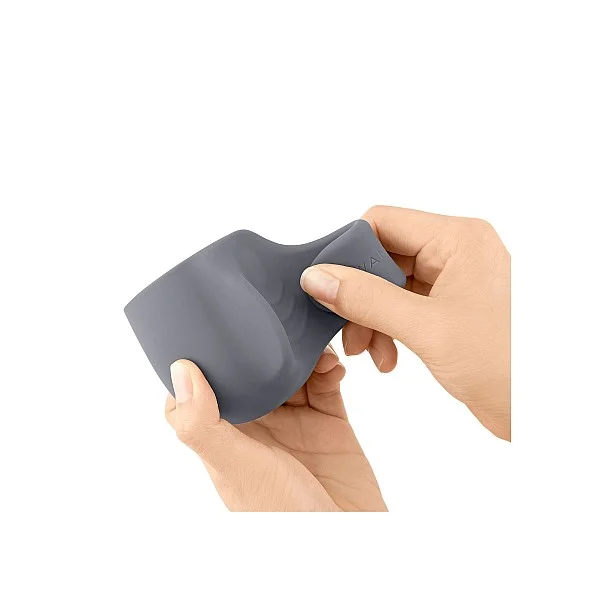 Le Wand Loop Penis Play Head - Grijs van het merk Le Wand - Vibrator Opzetstukken - online bestellen bij Masculum.nl. De discrete online seks-toys en erotisch heren ondergoed winkel voor gay & hetero mannen.