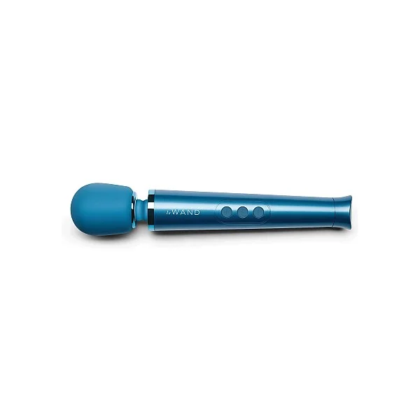 Le Wand Petite Rechargeable - Blauw van het merk Le Wand - Wand Massagers - online bestellen bij Masculum.nl. De discrete online seks-toys en erotisch heren ondergoed winkel voor gay & hetero mannen.