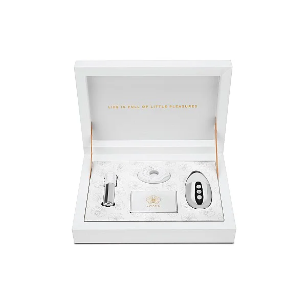 Le Wand Little Pleasures Set - Wit van het merk Le Wand - Wand Massagers - online bestellen bij Masculum.nl. De discrete online seks-toys en erotisch heren ondergoed winkel voor gay & hetero mannen.