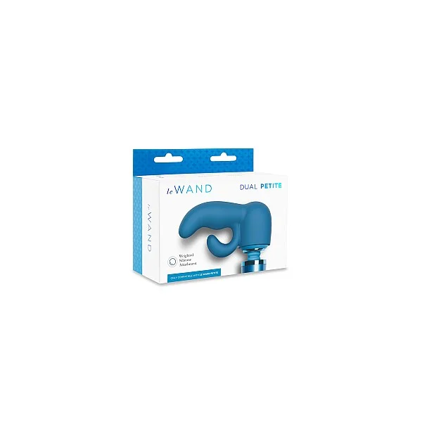 Le Wand Petite Dual Head - Blauw van het merk Le Wand - Vibrator Opzetstukken - online bestellen bij Masculum.nl. De discrete online seks-toys en erotisch heren ondergoed winkel voor gay & hetero mannen.