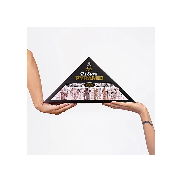 The Secret Pyramid Game - Assortiment van het merk Secret Play -  - online bestellen bij Masculum.nl. De discrete online seks-toys en erotisch heren ondergoed winkel voor gay & hetero mannen.