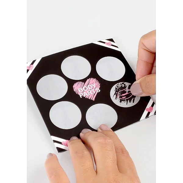 Foreplay Fanatics Scratch Card - Assortiment van het merk Secret Play -  - online kopen bij Masculum.nl. De discrete online seks-toys en erotisch heren ondergoed winkel voor gay & hetero mannen.