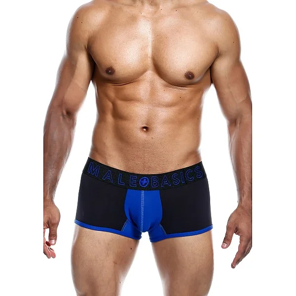 MaleBasics Neon Trunk - Blauw van het merk Malebasics - Heren Lingerie - online bestellen bij Masculum.nl. De discrete online seks-toys en erotisch heren ondergoed winkel voor gay & hetero mannen.