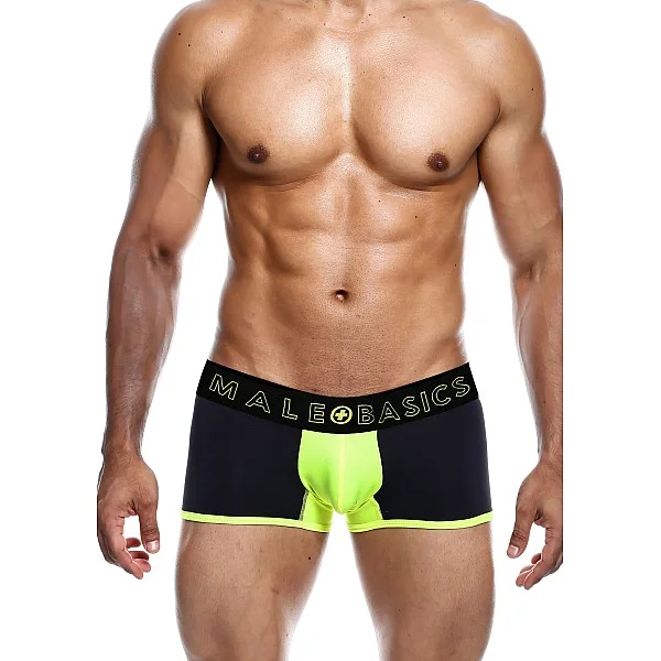 MaleBasics Neon Trunk - Geel van het merk Malebasics - Heren Lingerie - online bestellen bij Masculum.nl. De discrete online seks-toys en erotisch heren ondergoed winkel voor gay & hetero mannen.