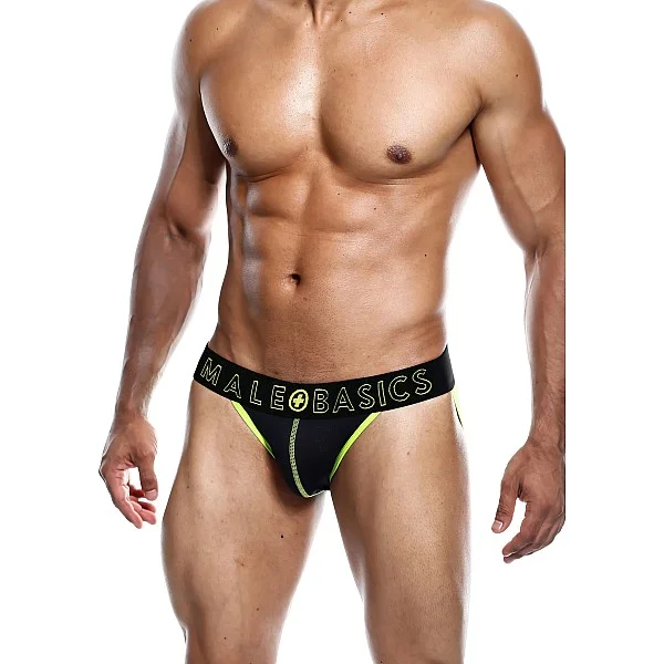 MaleBasics Neon Jock - Geel van het merk Malebasics - Heren Lingerie - online bestellen bij Masculum.nl. De discrete online seks-toys en erotisch heren ondergoed winkel voor gay & hetero mannen.