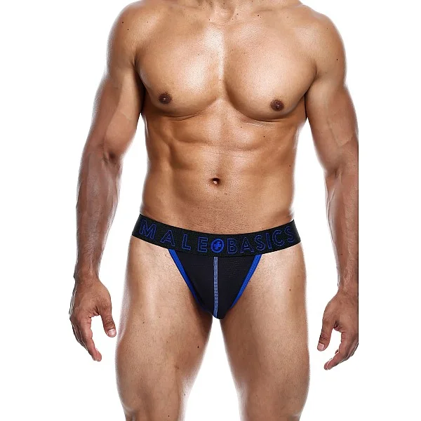 MaleBasics Neon Thong - Blauw van het merk Malebasics - Heren Lingerie - online bestellen bij Masculum.nl. De discrete online seks-toys en erotisch heren ondergoed winkel voor gay & hetero mannen.