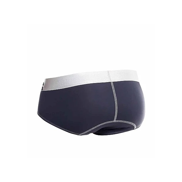 MaleBasics Microfiber Brief - Grijs van het merk Malebasics - Heren Lingerie - online bestellen bij Masculum.nl. De discrete online seks-toys en erotisch heren ondergoed winkel voor gay & hetero mannen.