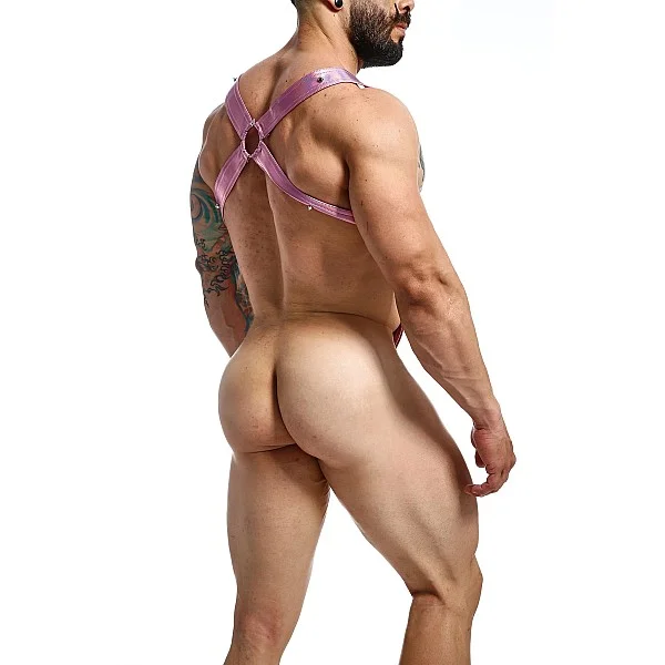 DNGEON Cross Cockring Harness - Roze van het merk DNGEON - Harnassen - online bestellen bij Masculum.nl. De discrete online seks-toys en erotisch heren ondergoed winkel voor gay & hetero mannen.