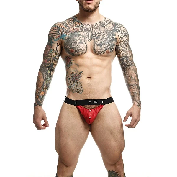 DNGEON Peekaboo Jockstrap - Rood van het merk DNGEON - Jockstraps - online kopen bij Masculum.nl. De discrete online seks-toys en erotisch heren ondergoed winkel voor gay & hetero mannen.