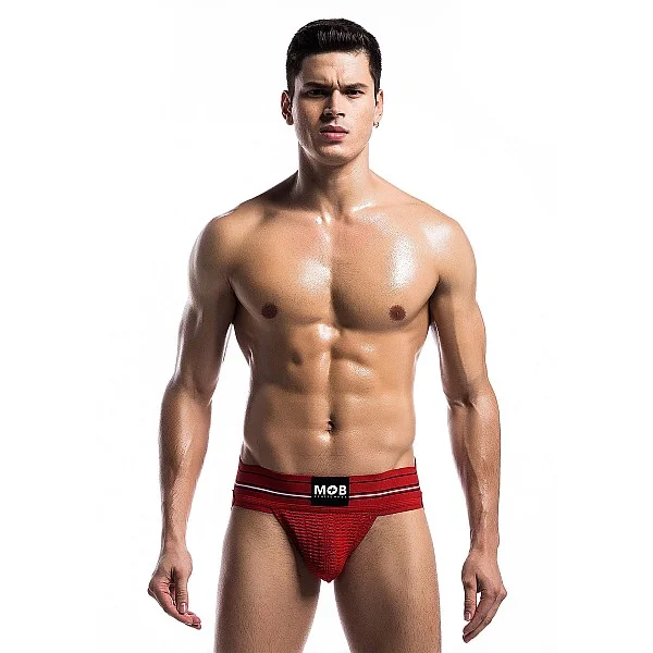 Fetish Classic Wide Jockstrap - Rood van het merk MOB Eroticwear - Heren Lingerie - online kopen bij Masculum.nl. De discrete online seks-toys en erotisch heren ondergoed winkel voor gay & hetero mannen.