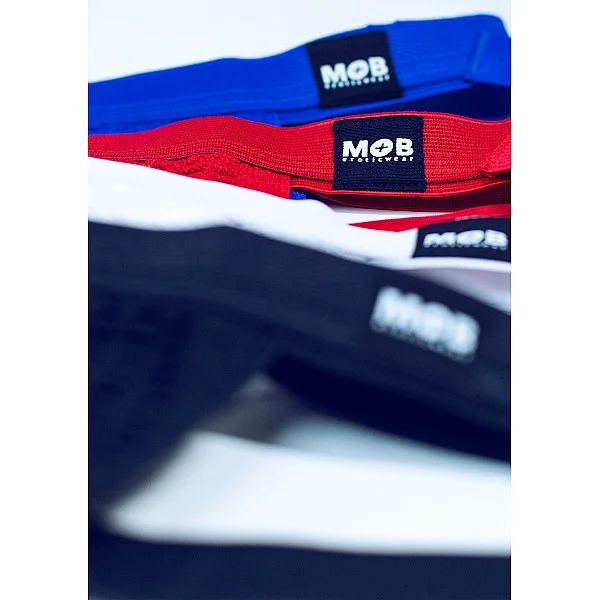 Fetish Swim Jockstrap - Zwart van het merk MOB Eroticwear - Heren Lingerie - online kopen bij Masculum.nl. De discrete online seks-toys en erotisch heren ondergoed winkel voor gay & hetero mannen.