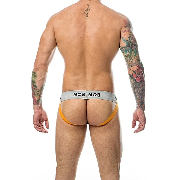 MOB Stripe Classic Jock - Oranje van het merk MOB Eroticwear - Heren Lingerie - online kopen bij Masculum.nl. De discrete online seks-toys en erotisch heren ondergoed winkel voor gay & hetero mannen.