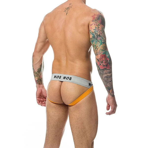 MOB Stripe Classic Jock - Oranje van het merk MOB Eroticwear - Heren Lingerie - online kopen bij Masculum.nl. De discrete online seks-toys en erotisch heren ondergoed winkel voor gay & hetero mannen.