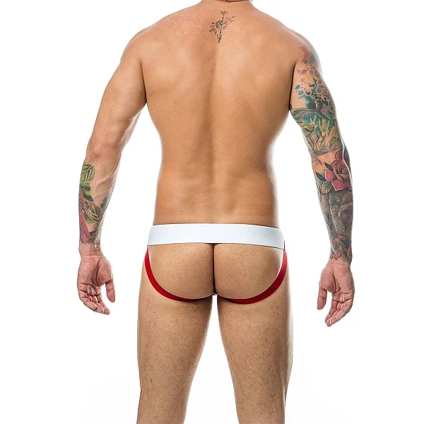 MOB Pride Classic Jockstrap - Regenboog van het merk MOB Eroticwear - Jockstraps - online kopen bij Masculum.nl. De discrete online seks-toys en erotisch heren ondergoed winkel voor gay & hetero mannen.