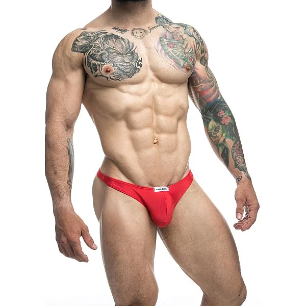 J+S Classic Tanga - Rood van het merk Justin+Simon - Heren Lingerie - online kopen bij Masculum.nl. De discrete online seks-toys en erotisch heren ondergoed winkel voor gay & hetero mannen.