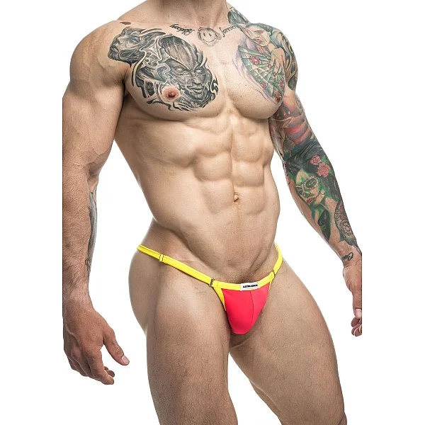 J+S Bikini One - Rood van het merk Justin+Simon - Heren Lingerie - online bestellen bij Masculum.nl. De discrete online seks-toys en erotisch heren ondergoed winkel voor gay & hetero mannen.