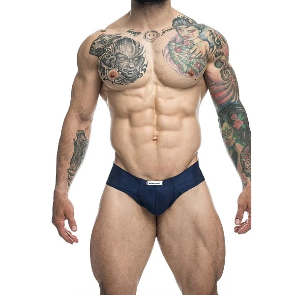 J+S Cheek Bikini - Marineblauw van het merk Justin+Simon - Heren Lingerie - online kopen bij Masculum.nl. De discrete online seks-toys en erotisch heren ondergoed winkel voor gay & hetero mannen.