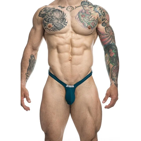 J+S Bulge Thong - Petrol van het merk Justin+Simon - Heren Lingerie - online bestellen bij Masculum.nl. De discrete online seks-toys en erotisch heren ondergoed winkel voor gay & hetero mannen.