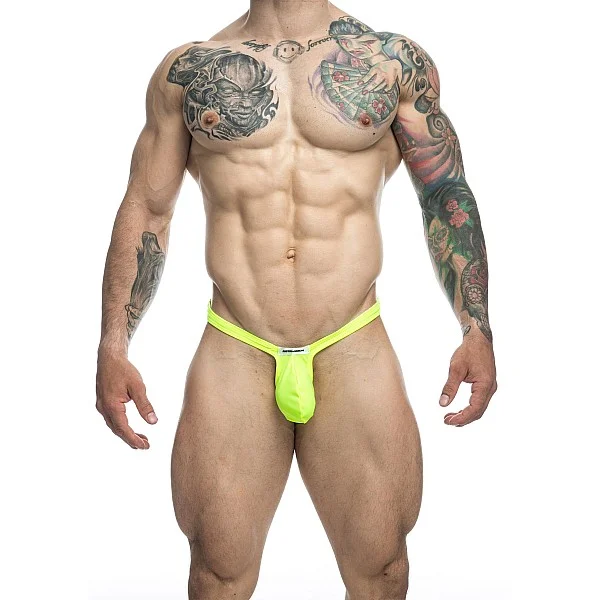 J+S Bulge Thong - Geel van het merk Justin+Simon - Heren Lingerie - online bestellen bij Masculum.nl. De discrete online seks-toys en erotisch heren ondergoed winkel voor gay & hetero mannen.